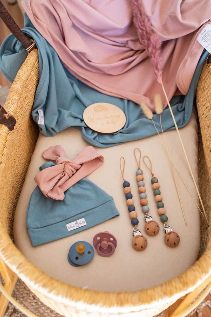 Organic Jersey Swaddle + Topknot Set Rose Quartz