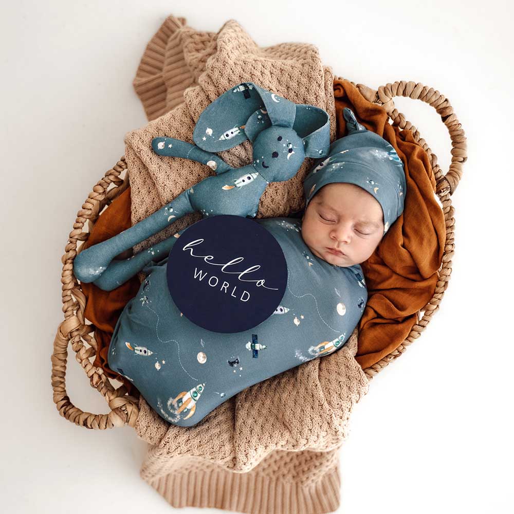 Rocket Organic Snuggle Swaddle & Beanie Set